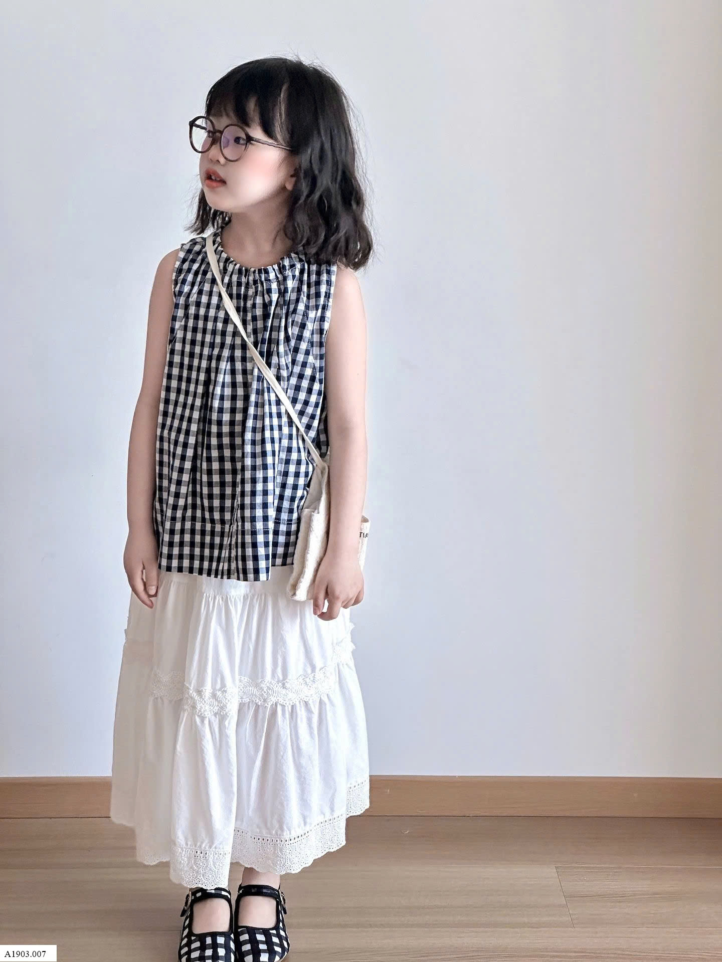 Set áo váy Bg  Giá sỉ như sau:  áo 123k váy 160k 