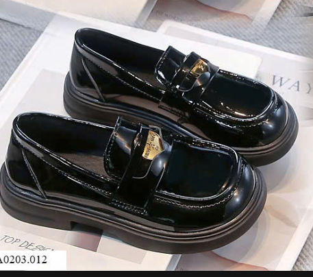 GIÀY MARRY JANE CHO BÉ    Giá sỉ như sau: sz 26-30: 146k  sz 31-36: 156k