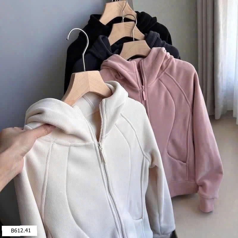 ÁO NỈ NỮ CÓ MŨ  Giá sỉ 190k