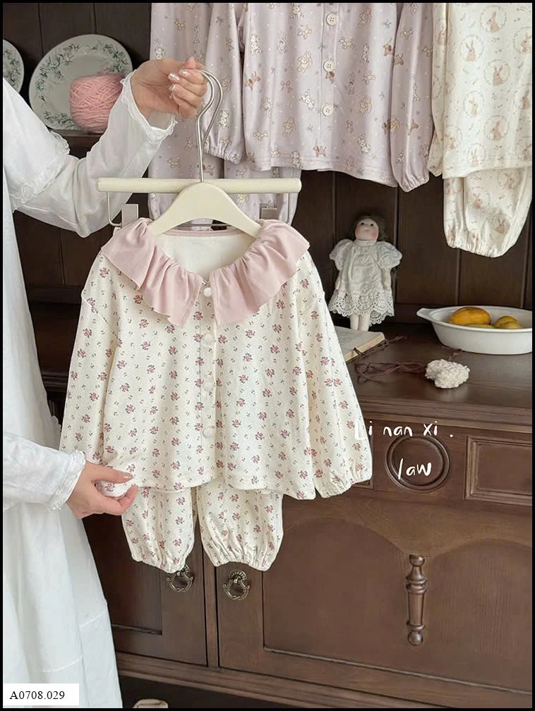 Set bộ mặc nhà bèo cho các công chúa    Giá sỉ M1-2:210k M3-7:190k  M8-10:180k  M11-18:175k  M19-21:165k 