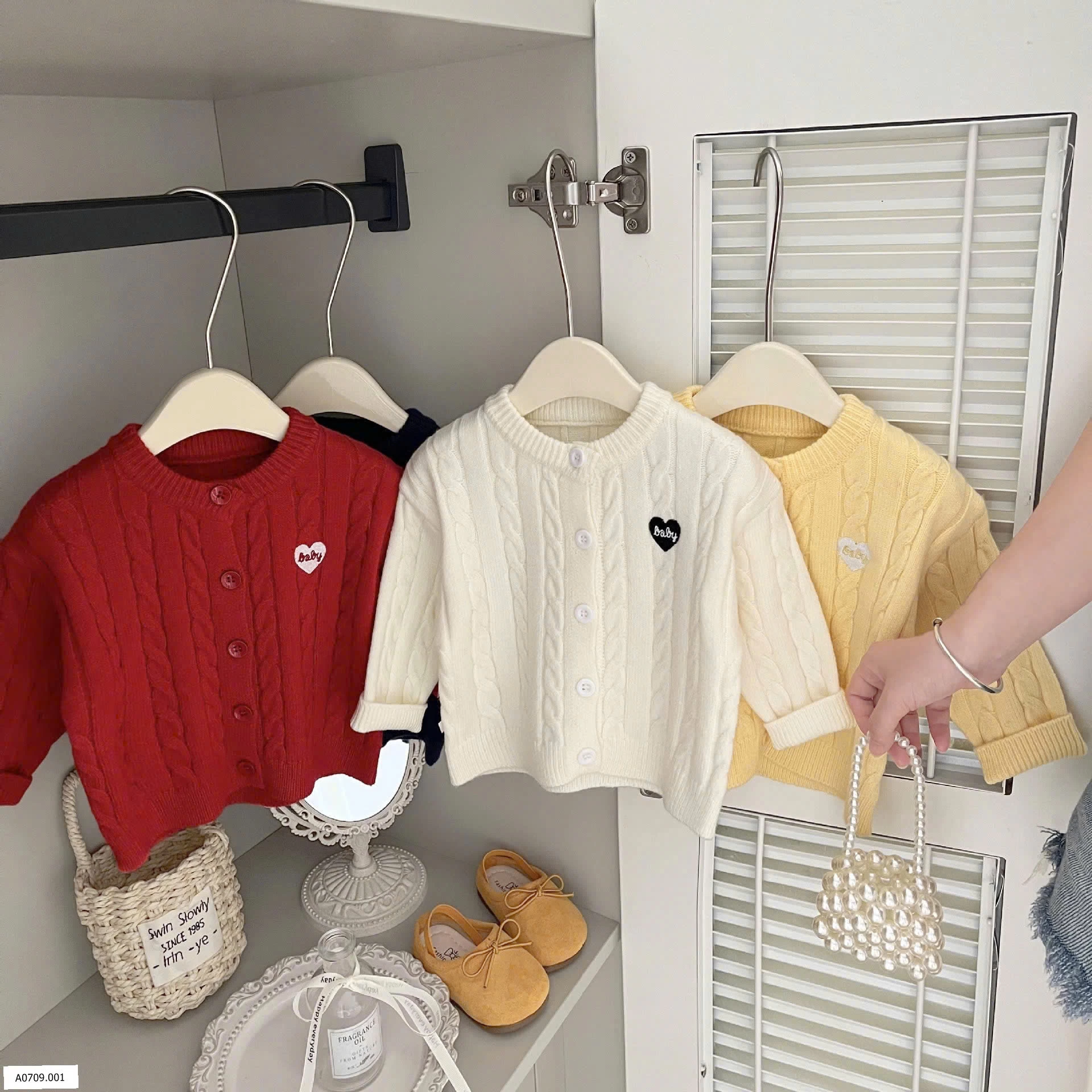 ÁO CARDIGAN LEN CHO BÉ GÁI   Giá sỉ 127k