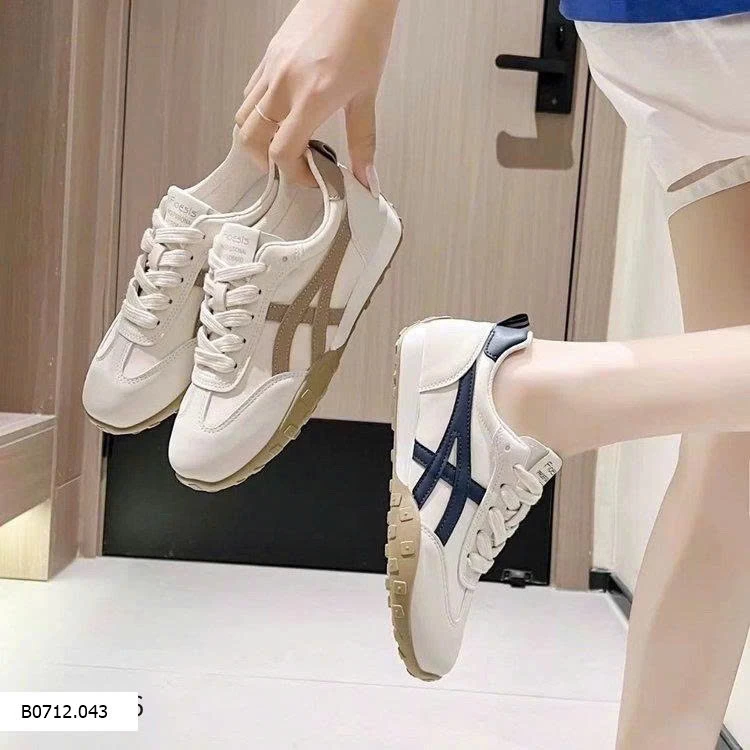 GIÀY THỂ THAO NỮ HOTTREND Giá sỉ 145ka