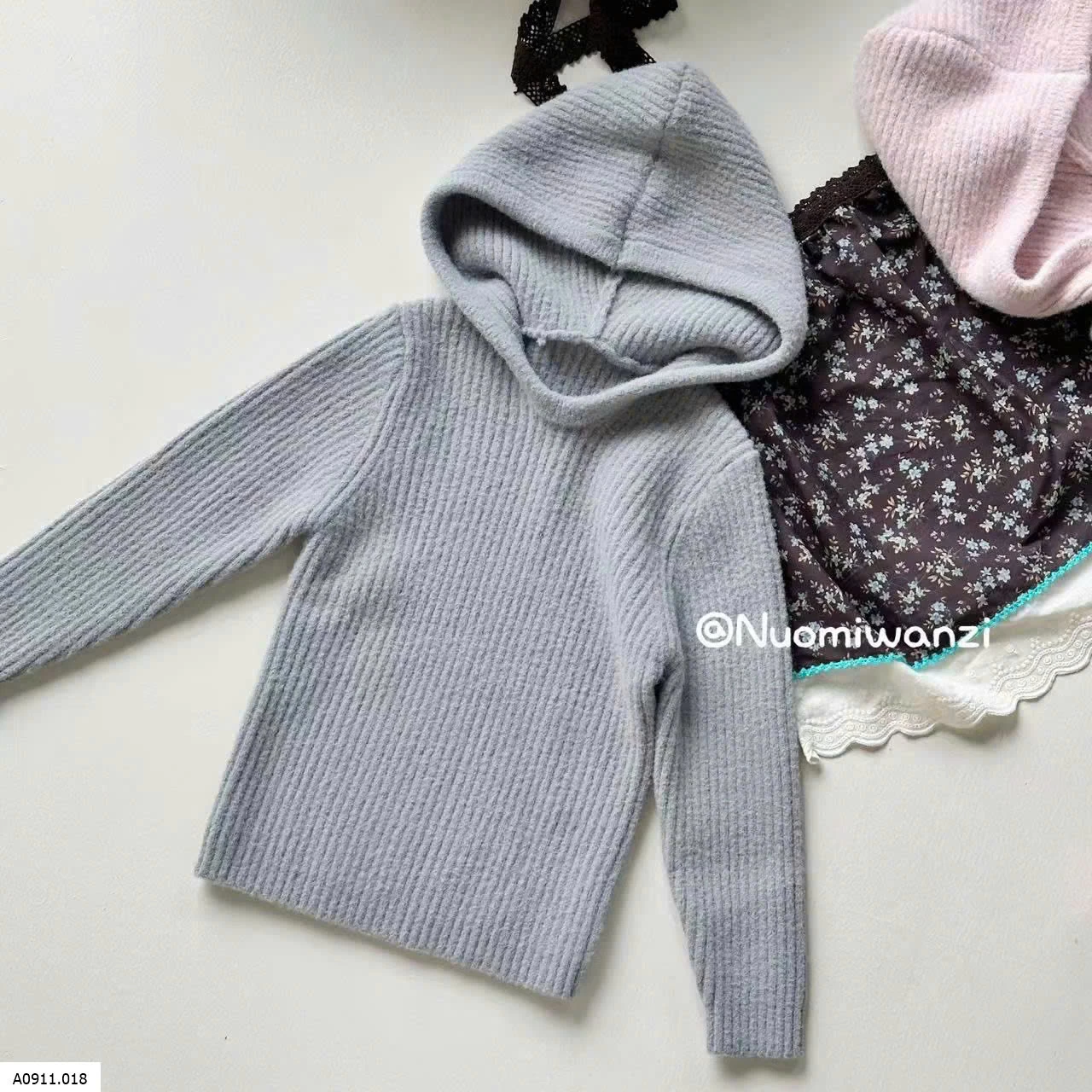 ÁO LEN CÓ MŨ CHO BÉ   Giá sỉ sz 90-130: 163k  sz 140-150: 183k 