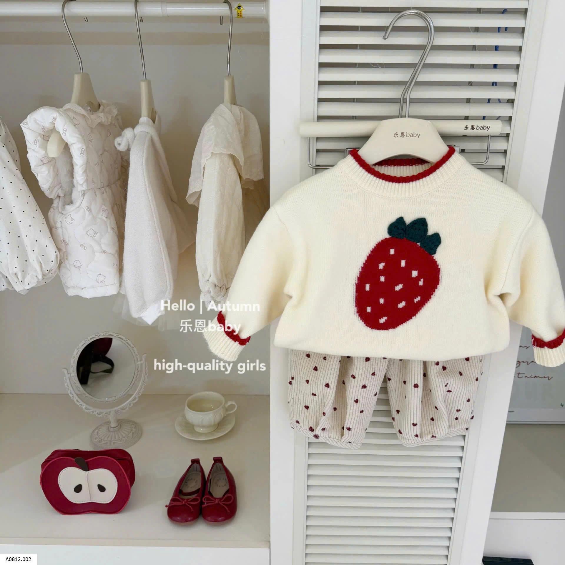 SET ÁO LEN MIX QUẦN TRÁI TIM  Giá sỉ áo: 198k  quần: 158k