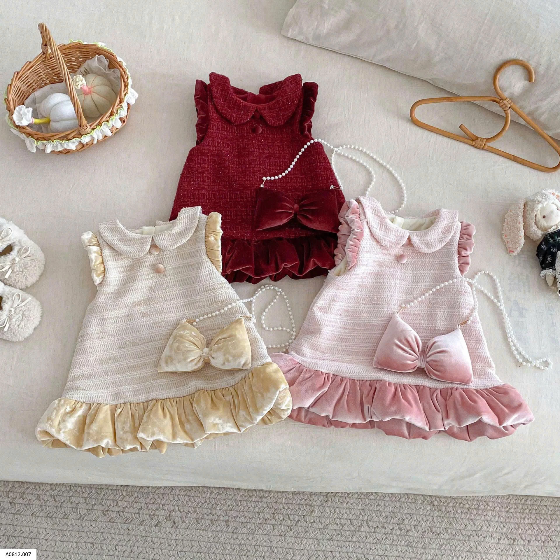 SET ÁO LEN MIX VÁY SÁT NÁCH BG Giá sỉ 291k