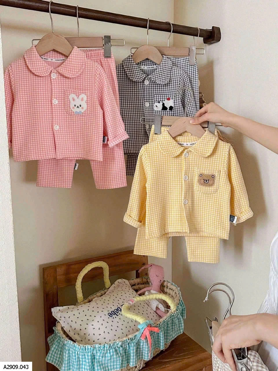 pijama caro  Giá sỉ 80-120 95k  130-160 112k 