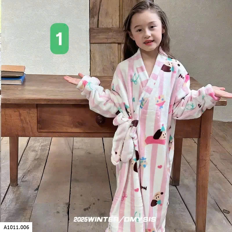 ÁO CHOÀNG LÔNG HỌA TIẾT CUTE CHO BÉ  Giá sỉ M: 93k  L: 101k  XL: 109k 