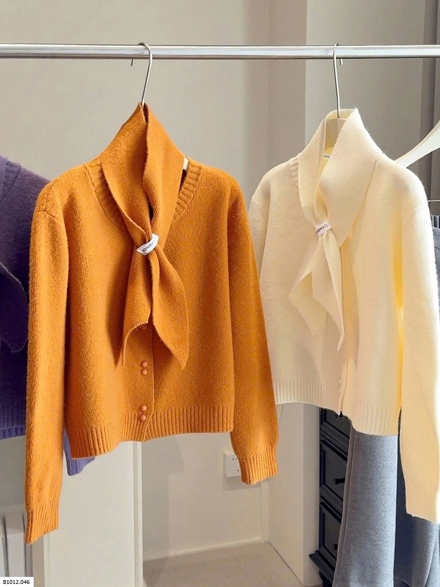 ÁO LEN KÈM KHĂN SIÊU XINH  Giá sỉ 225k