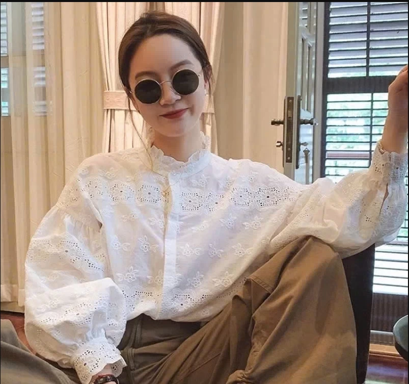 ÁO REN TRẮNG TAY BỒNG CỔ BÈO Sỉ 133k