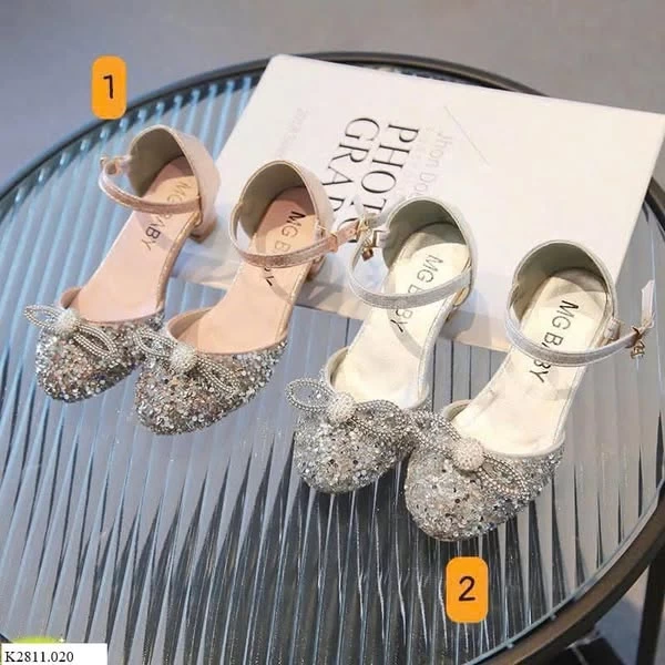 GIÀY BG SỈ 137K