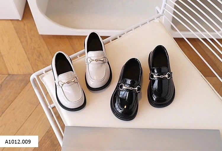 GIÀY DA BÓNG BG  Giá sỉ 21-25 110k 26-36  130k