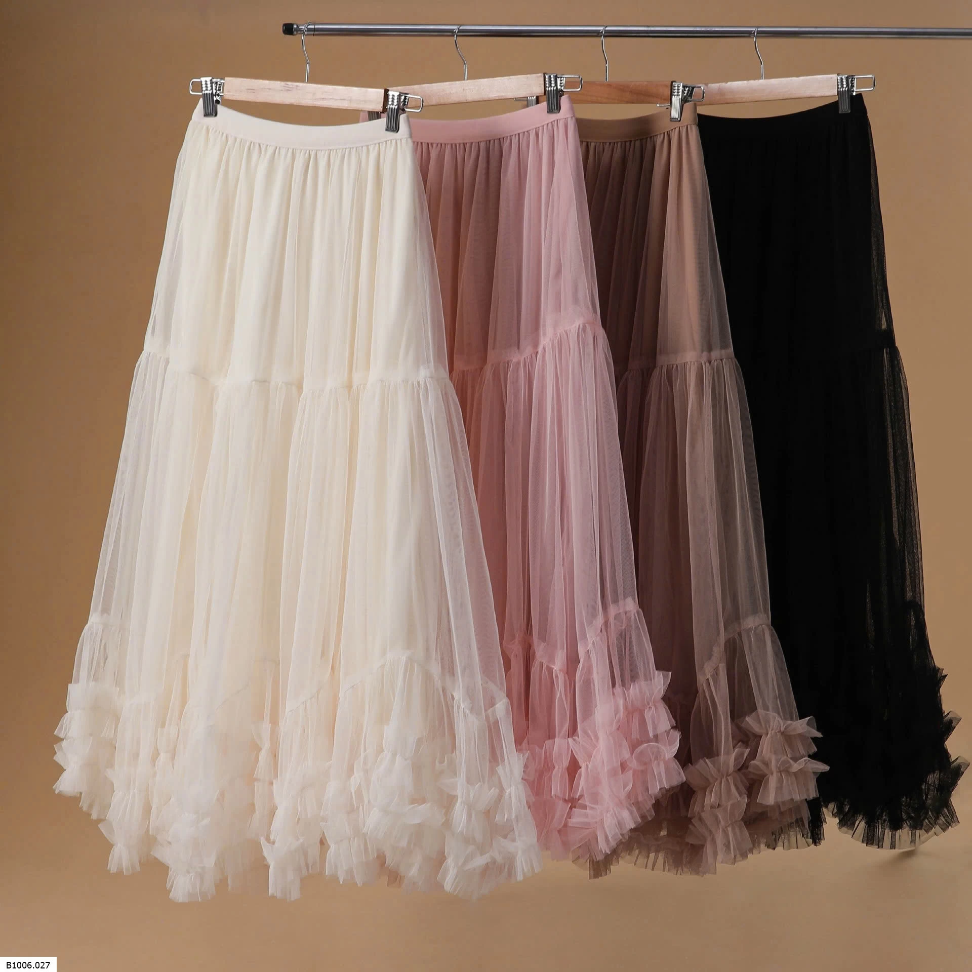  CHÂN VÁY LƯỚI DÁNG DÀI  freesz    Sỉ 168k 