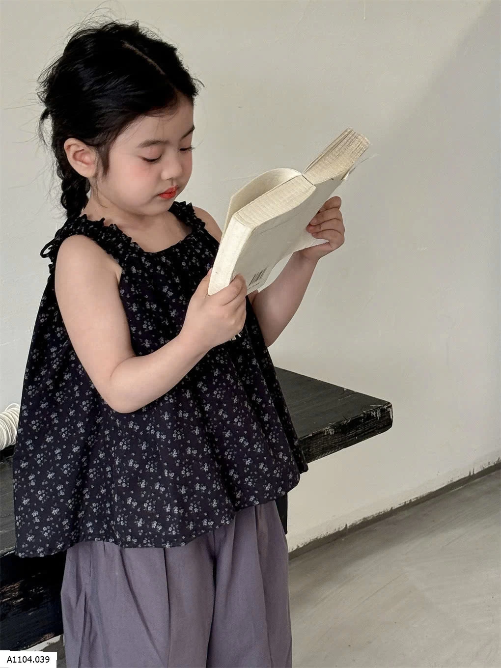 Áo sát nách hoa nhí bé gái  Sỉ 132k