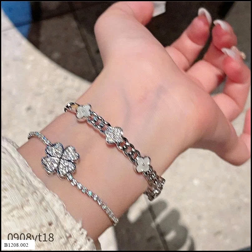 VÒNG TAY KIỂU HOA ĐÍNH ĐÁ SANG TRỌNG Giá sỉ 75k