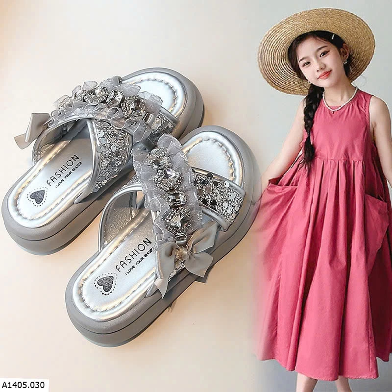 DÉP QUAI CHÉO CHO BÉ   Sỉ sz 26-30 : 126k  sz 31-36 : 132k 