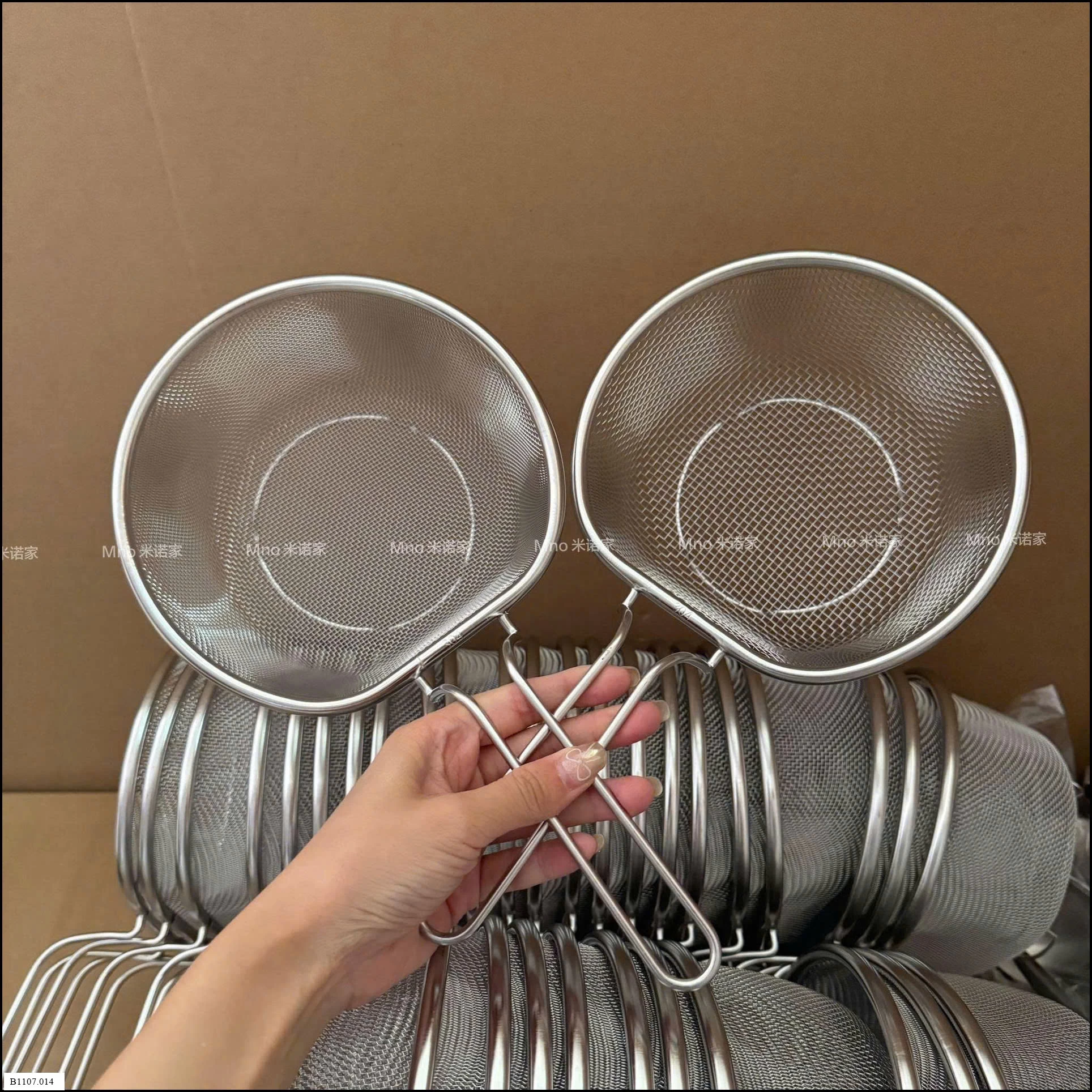   MUÔI LƯỚI LỌC THÉP KHÔNG GỈ MINO 304 Sỉ giá 100k