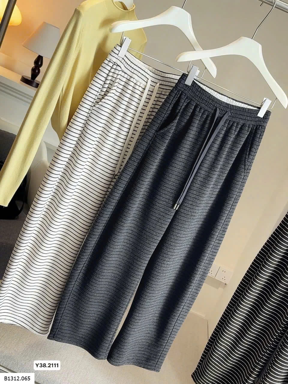 QUẦN ỐNG RỘNG KẺ SỌC LÓT LÔNG ANNA Giá sỉ 225ka