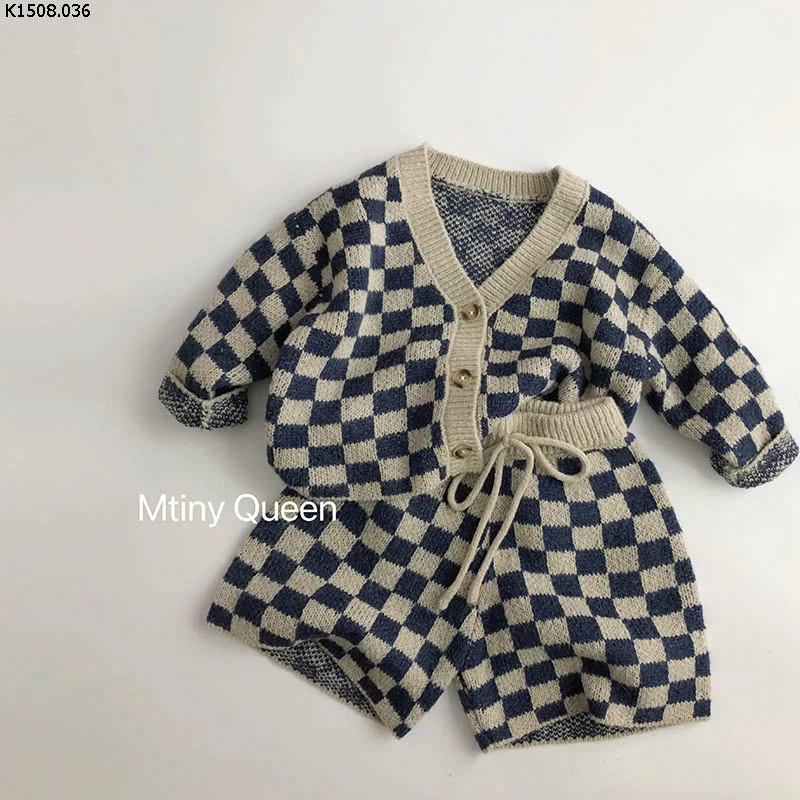 Set áo cardigan mix quần short len MTiny Queen  Si áo 147k, quần 123k