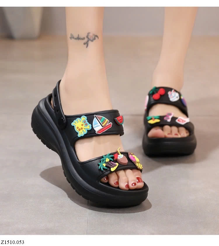 SANDAL KÈM STICKER MẸ VÀ BÉ   Sỉ 95k