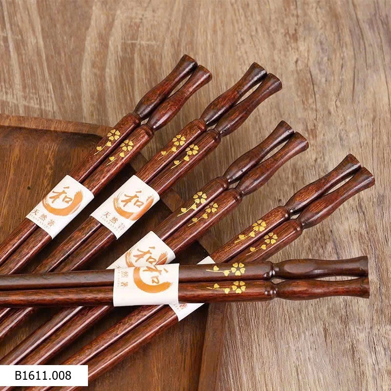 ĐŨA GỖ HỌA TIẾT HOA ANH ĐÀO   Giá sỉ 100k/ 10 đôi 