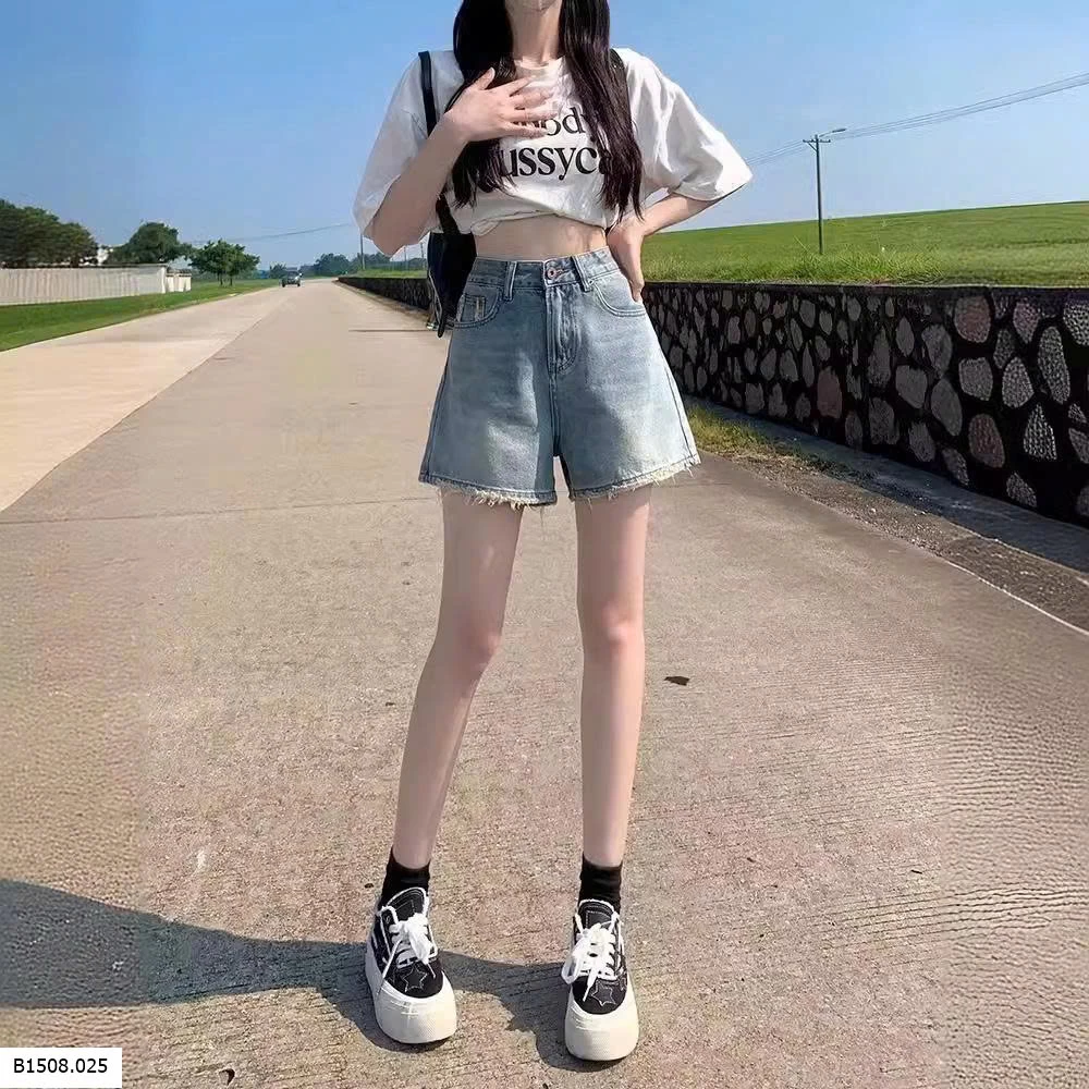 QUẦN SHORT JEAN TÚI RÁCH CHO NỮ Giá sỉ 135k 