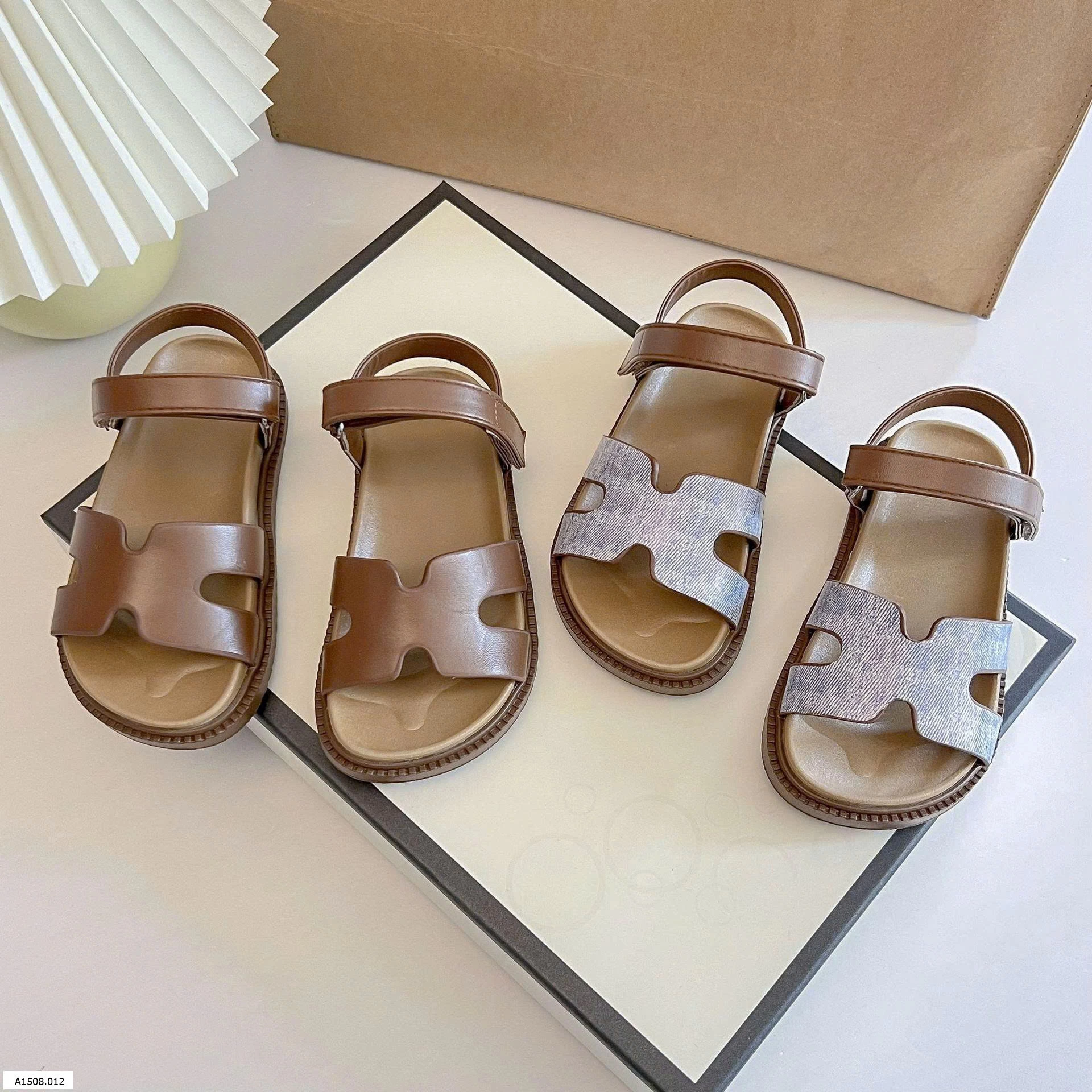 DÉP SANDAL CHỮ H CHO BÉ Giá sỉ sz 26-30: 127k  sz 31-36: 137k
