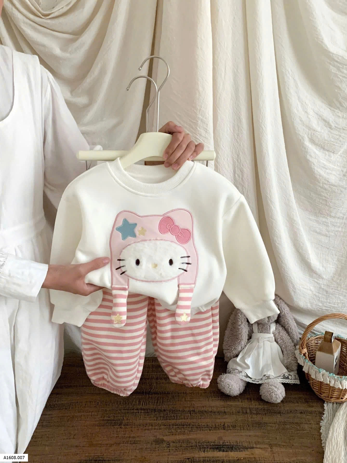 BỘ NỈ MÈO KITTY CHO BG  Giá sỉ 211k
