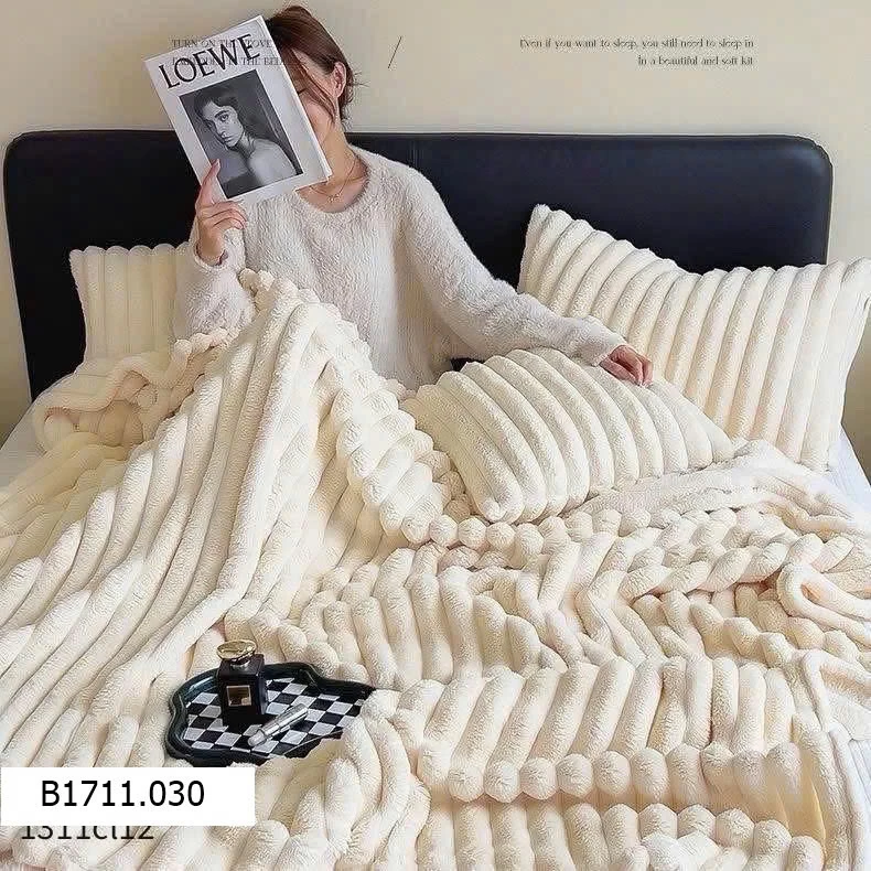 Chăn lông san hôGiá sỉ 190k