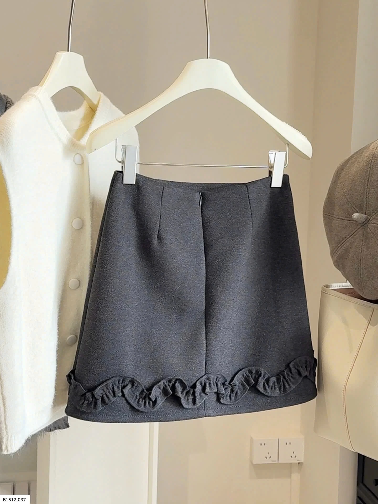 CHÂN VÁY CHỮ A CHÍNH HÃNG ANNA Giá sỉ 150k