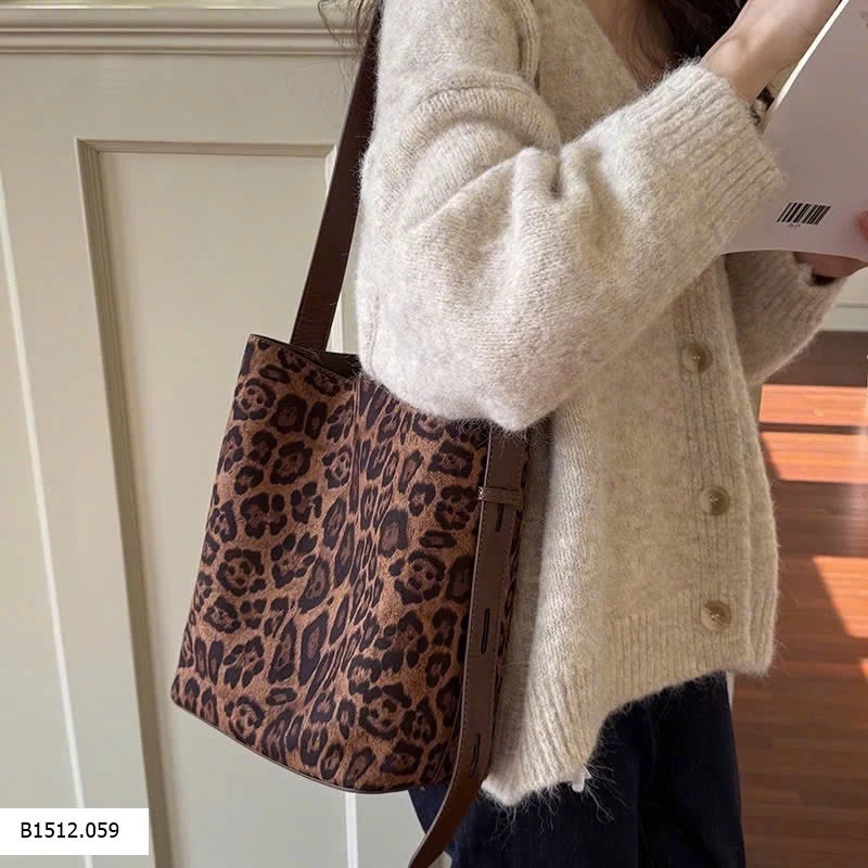 Túi tone Nâu cổ điển Giá sỉ 140k