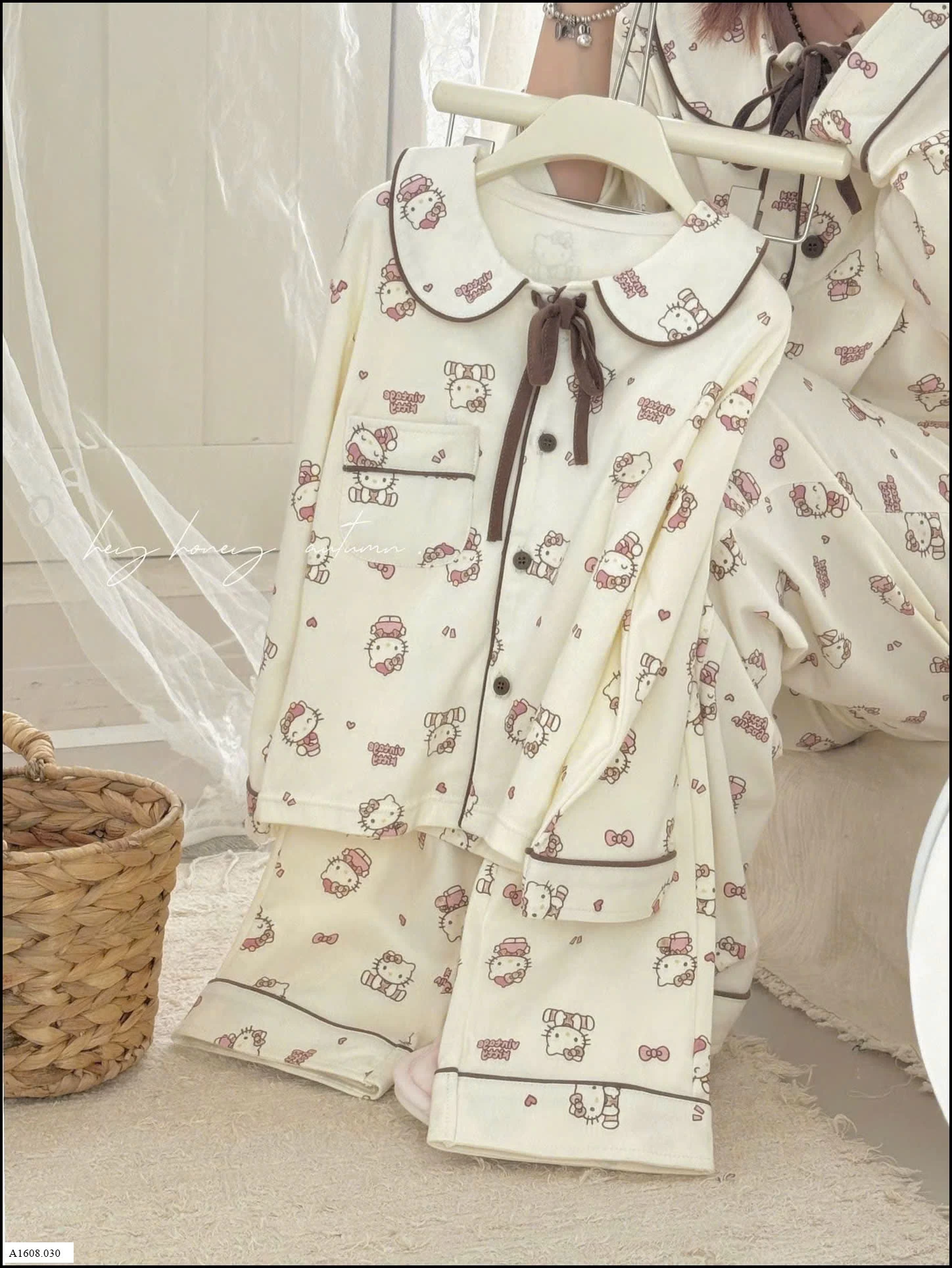 BỘ PIJAMA   Giá sỉ sz 90: 158k  sz 100-110: 182k  sz 120-130: 198k  sz 140-150: 222k  sz 160-170: 275k 