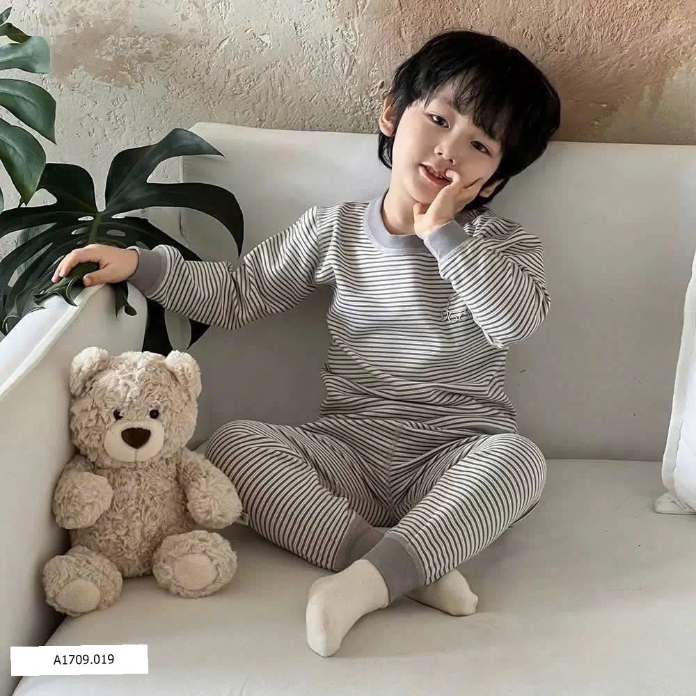 BỘ NỈ GIỮ NHIỆT SIÊU ẤM   Giá sỉ 90-130: 90k      140-180: 110k