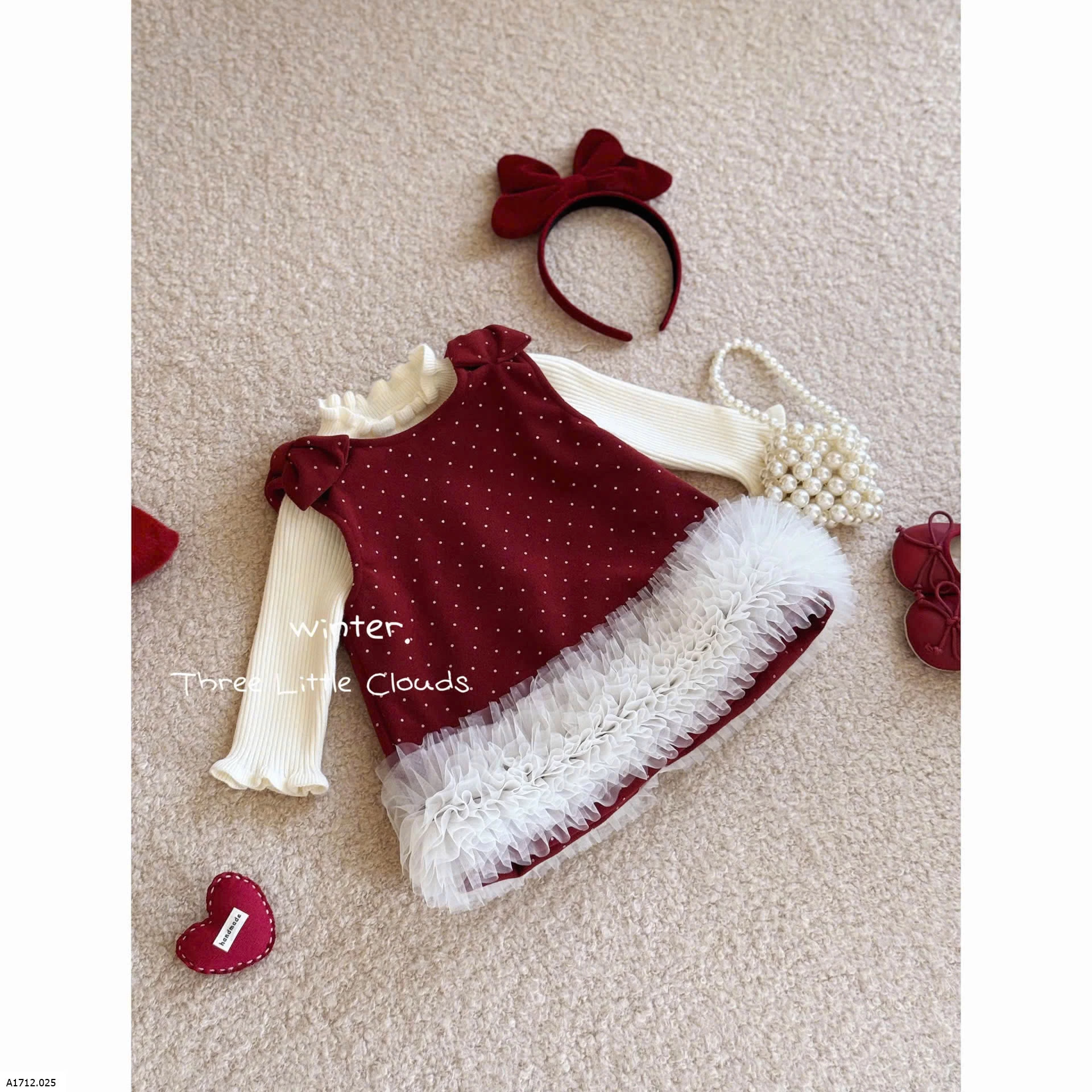 SET ÁO LEN MIX VÁY CHẤM BI BG Giá sỉ váy: 209k set: 340k