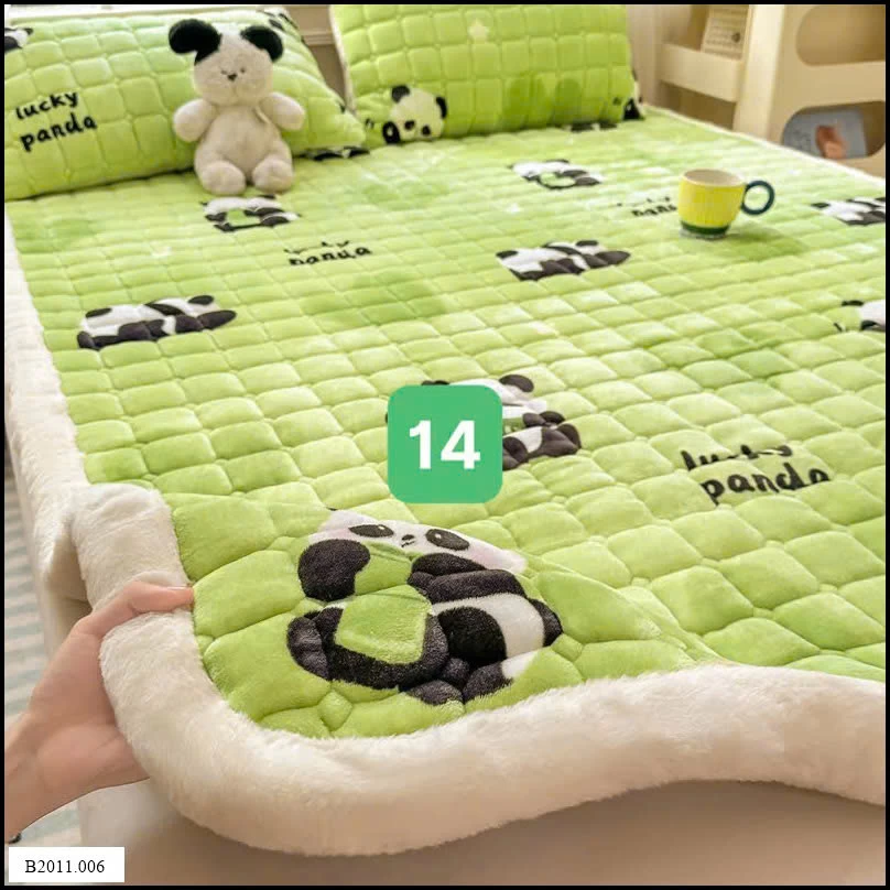 NỆM LÓT LÔNG CỪU SỮA (M01 - M20) Giá sỉ sz 120x200 giá 182k sz 150x200 giá 213k sz 180x200 giá 240k sz 200x220 giá 283k Vỏ gối rời giá 97k/ cặp