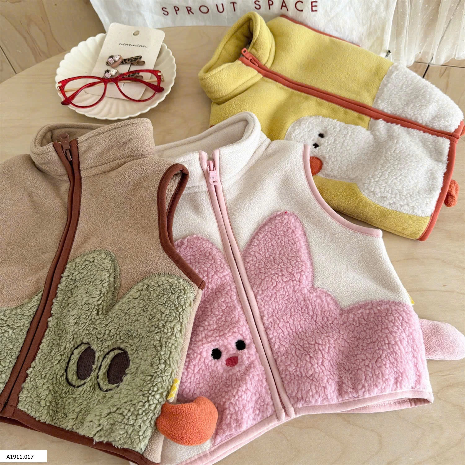 ÁO KHOÁC GILE LÔNG NINGLI   Giá sỉ M1-5 giá 128k  M6-7 giá 116k 