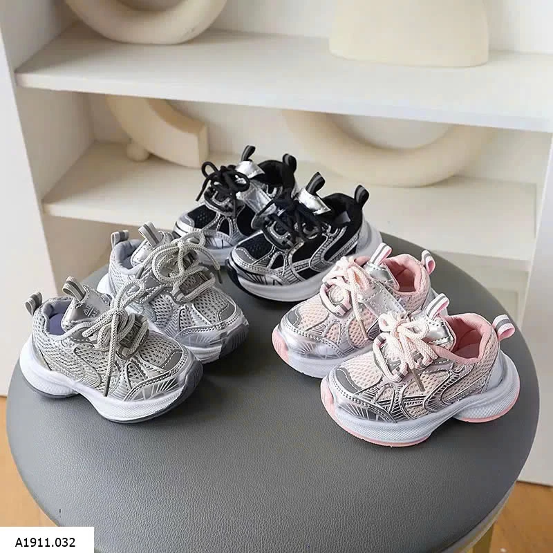 GIÀY THỂ THAO CHO BÉ  Giá sỉ sz 21-25: 125k  Sz 26-30: 133k 