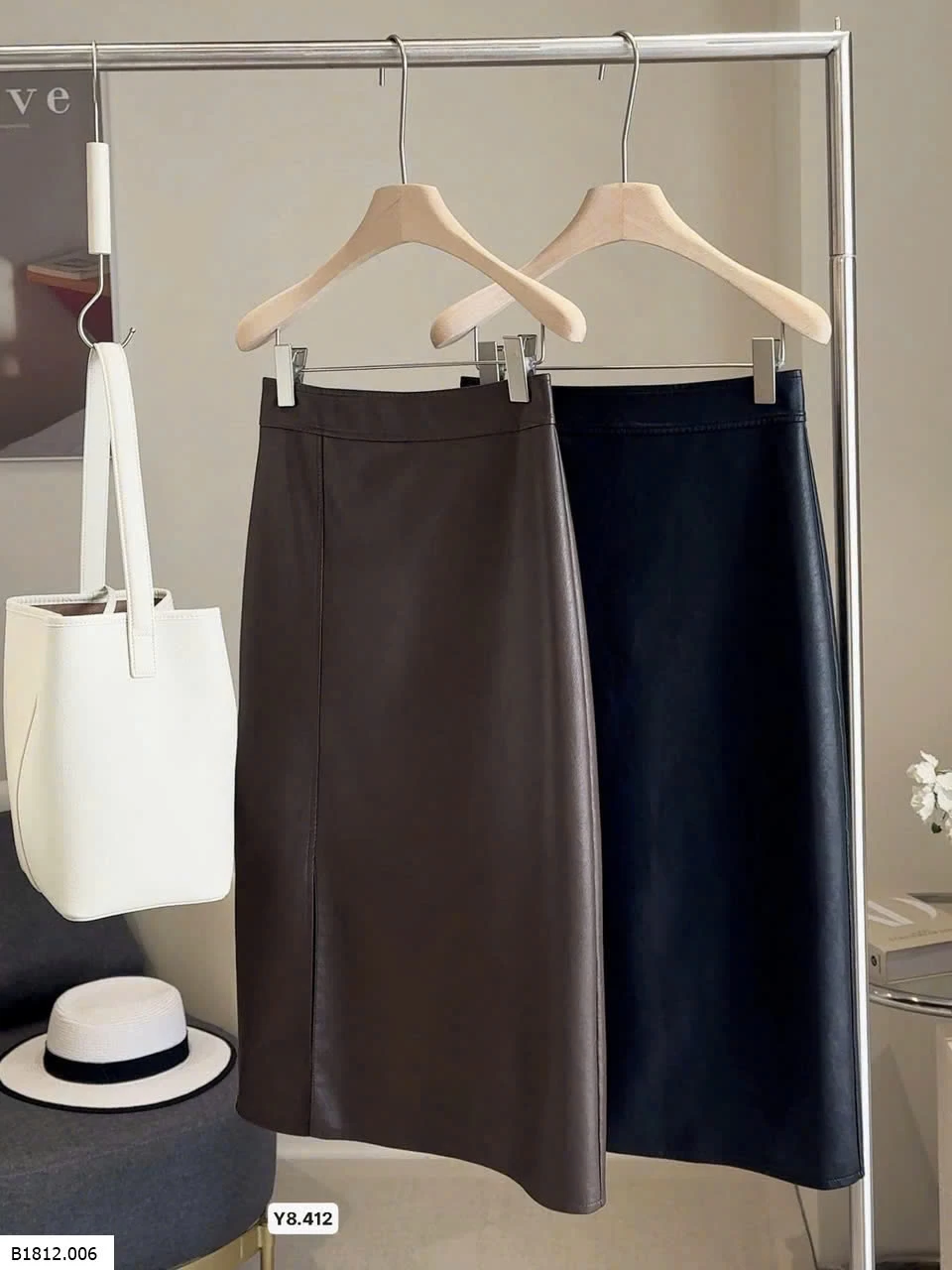 CHÂN VÁY DA DÁNG DÀI ANNA Giá sỉ 170k