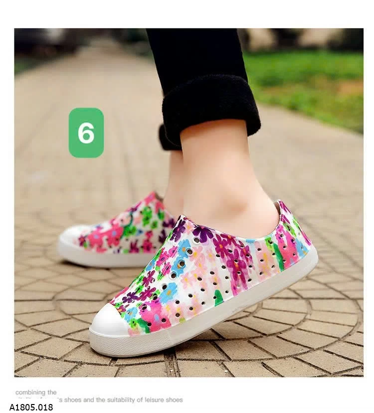 GIÀY NHỰA NATIVE HOẠ TIẾT CHO BÉ Sỉ 100k 