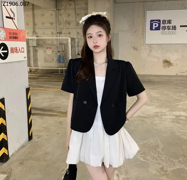 BLAZER MỎNG TAY BỐNG DÁNG CROPTOP Sỉ 113k