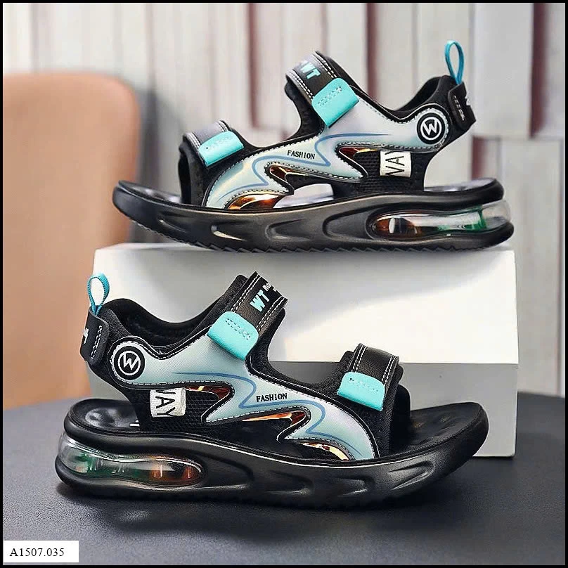 SANDAL BÉ TRAI PHỐI MẦU     Sỉ giá 125k