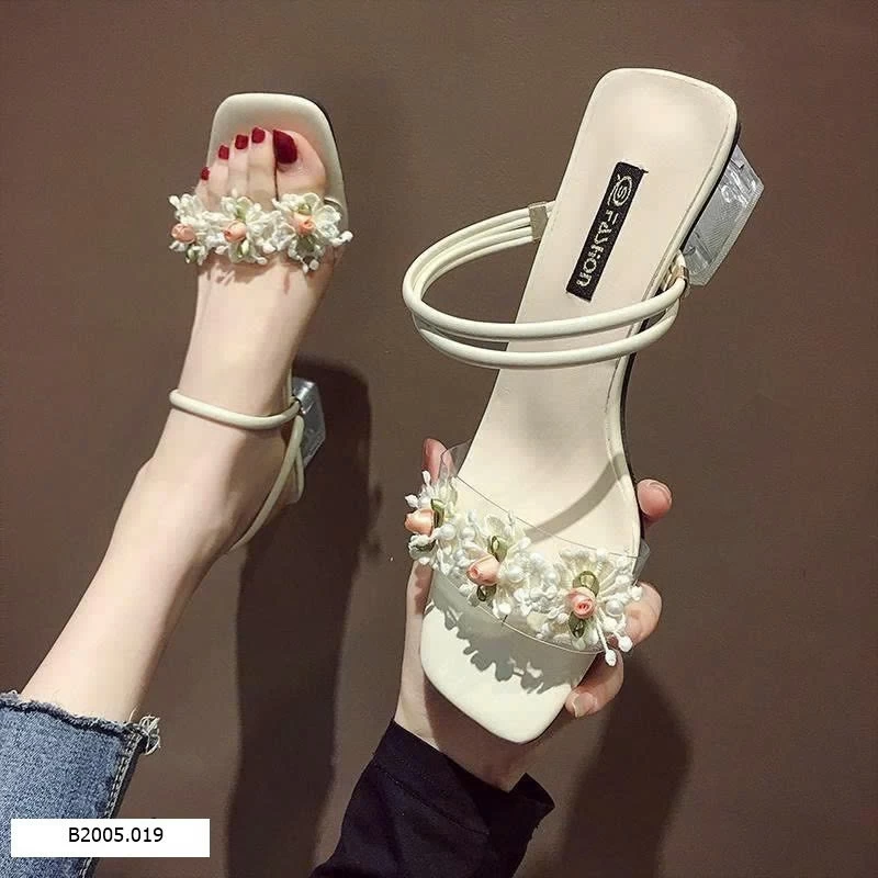 sandal hoa xinh Sỉ 115k