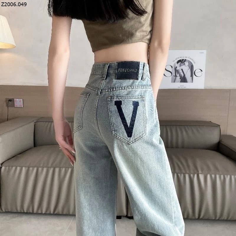 Quần jeans suông túi chữ V  Sỉ  145k