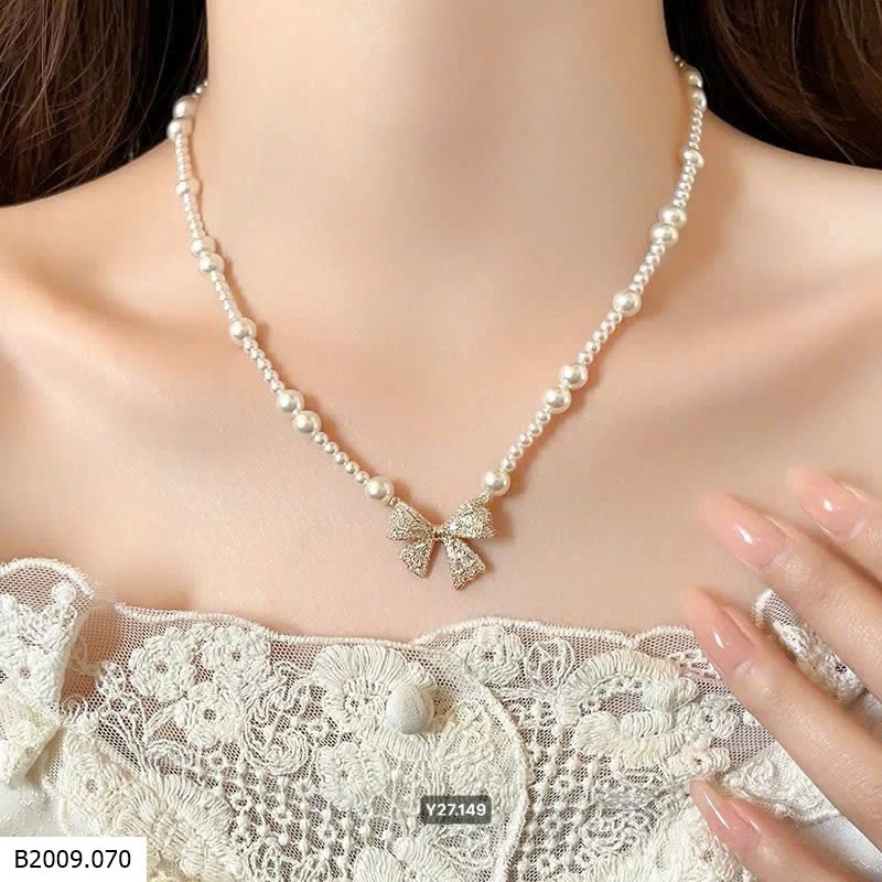 Dây chuyền cổ nữ  Giá sỉ 135k