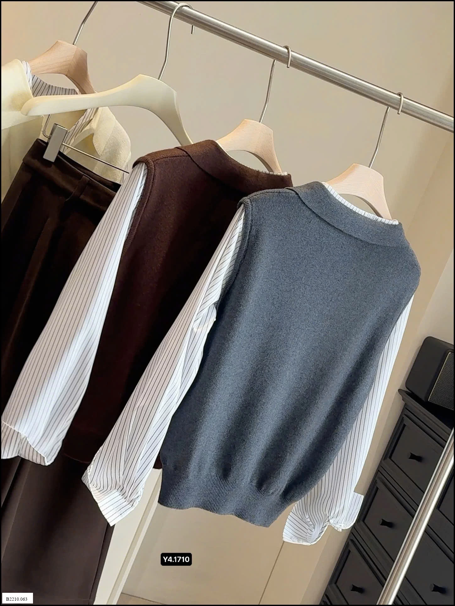 Áo len mix sơmi  Giá sỉ 220k