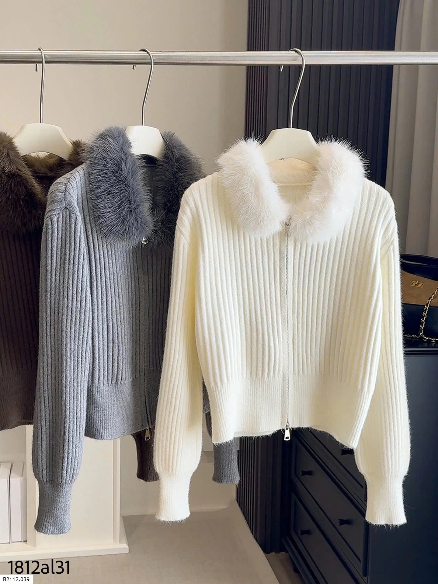 ÁO LEN CỔ LÔNG NỮ ANNA Giá sỉ 240K