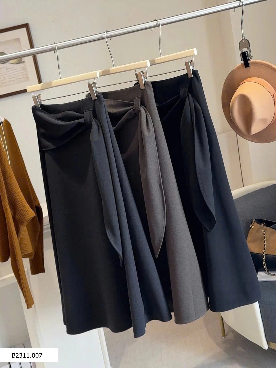 chân váy thu đông Giá sỉ 200k