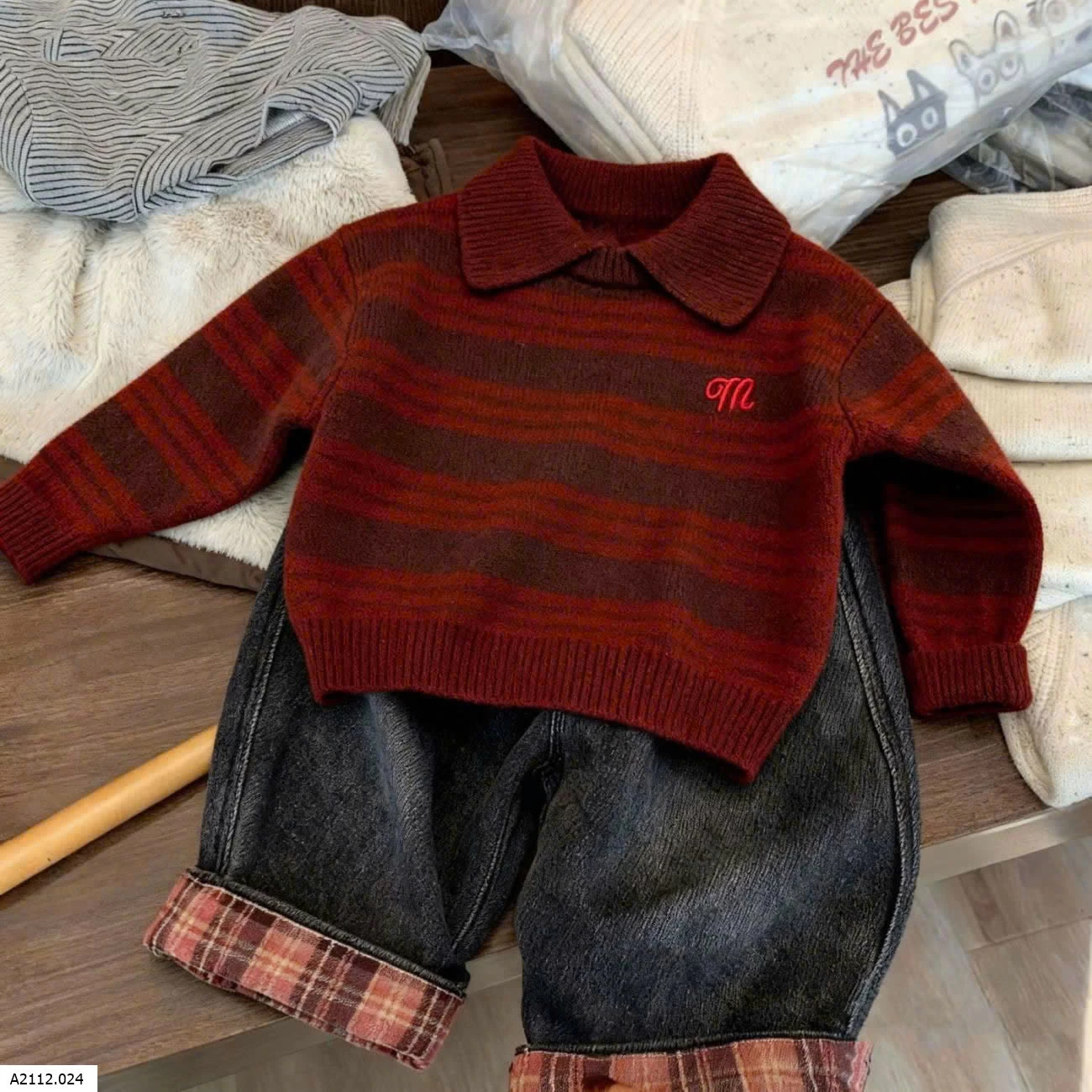 ÁO LEN CỔ POLO ĐỎ THÊU CHỮ BT  Giá sỉ 170k