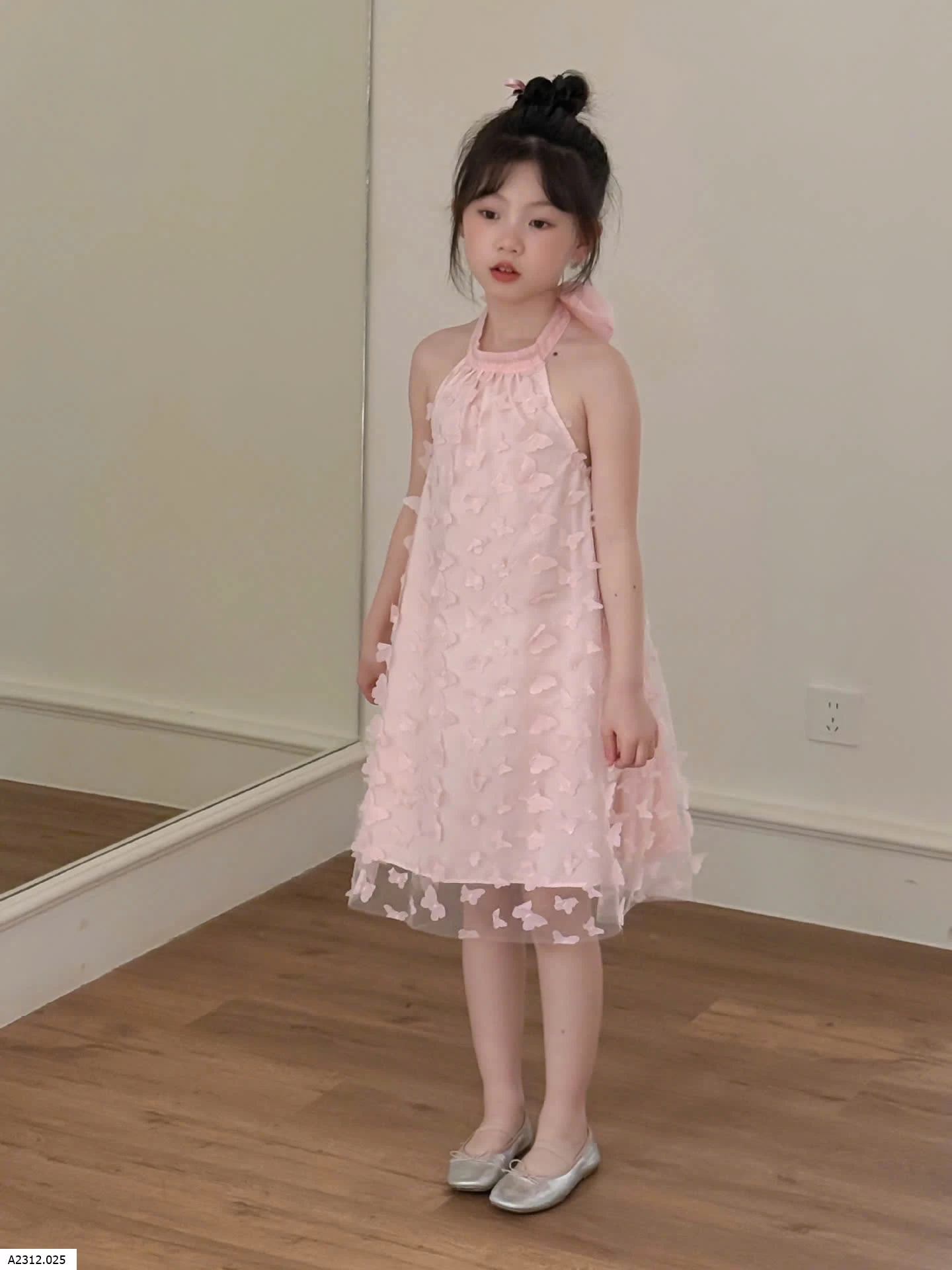 VÁY CỔ YẾM HỞ LƯNG CHO BÉ Giá sỉ 191k