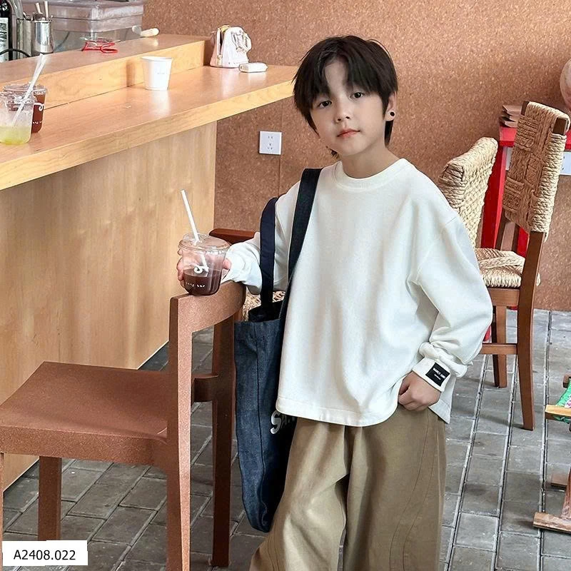 Áo nỉ dáng oversize  Giá sỉ sz 90-150: 135k 160: 146k 170: 160k