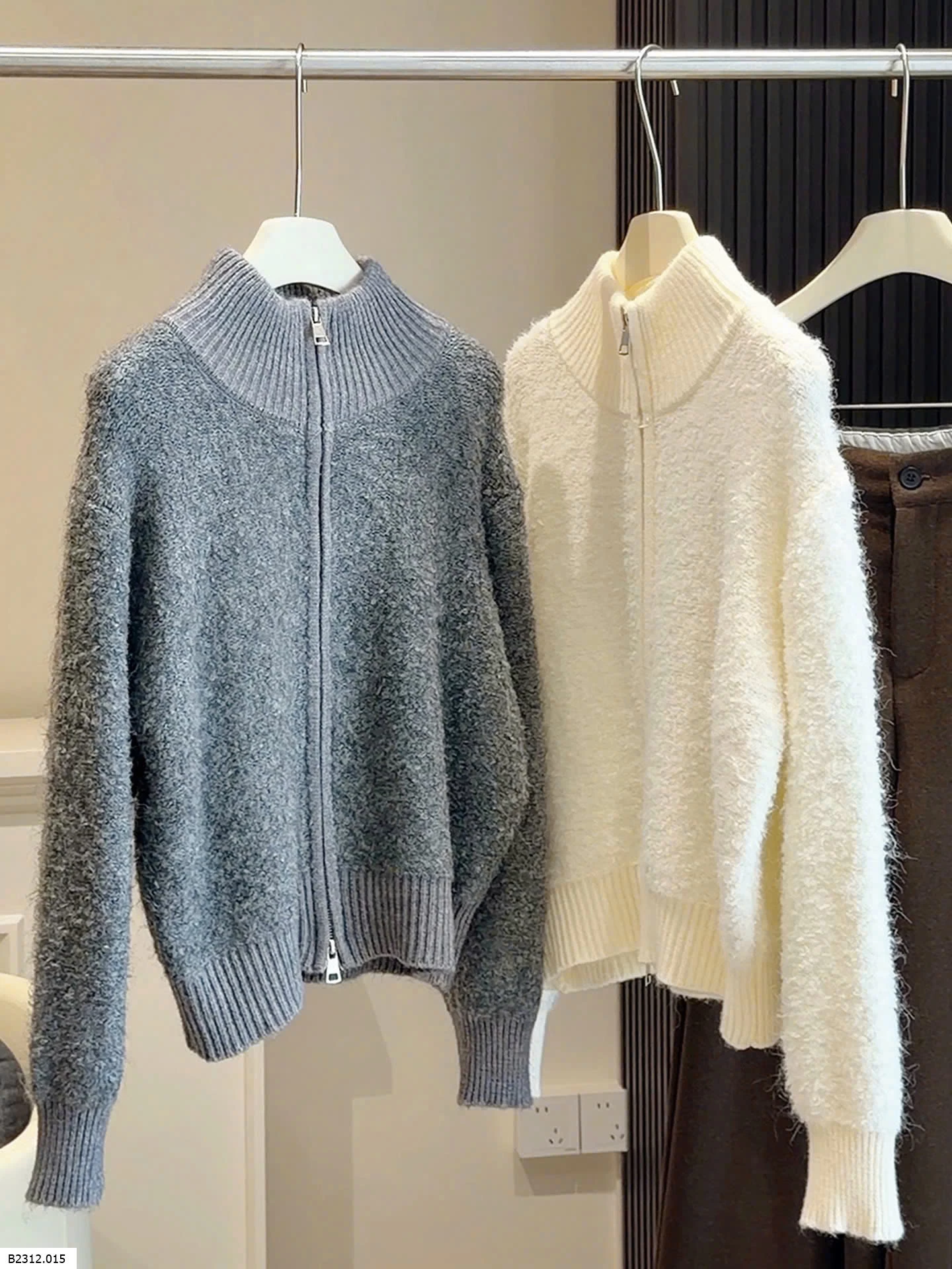 ÁO KHOÁC LÔNG KÉO KHÓA Giá sỉ 260ka